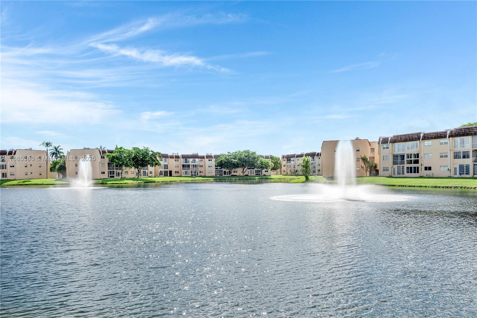 SUNRISE LAKES 80 CONDO - Residential