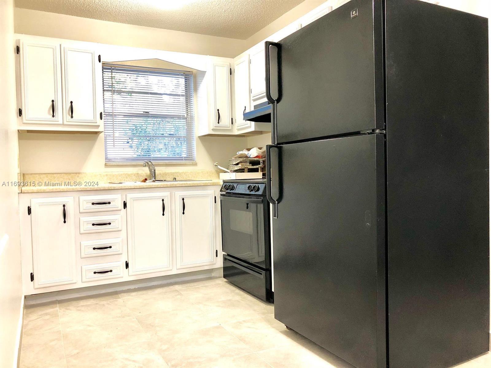 View photos, virtual tours, details... 1746 N 3rd Ave N 3
