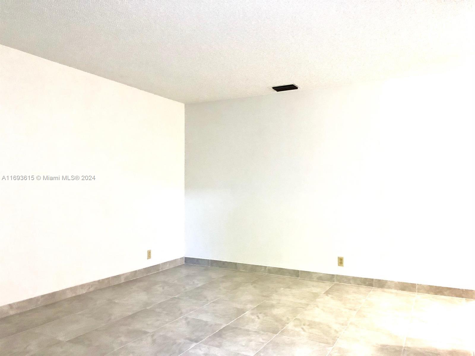 View photos, virtual tours, details... 1746 N 3rd Ave N 3