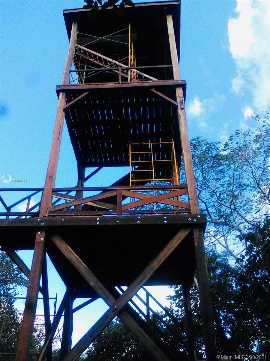 MERIDA YUCATAN - Land