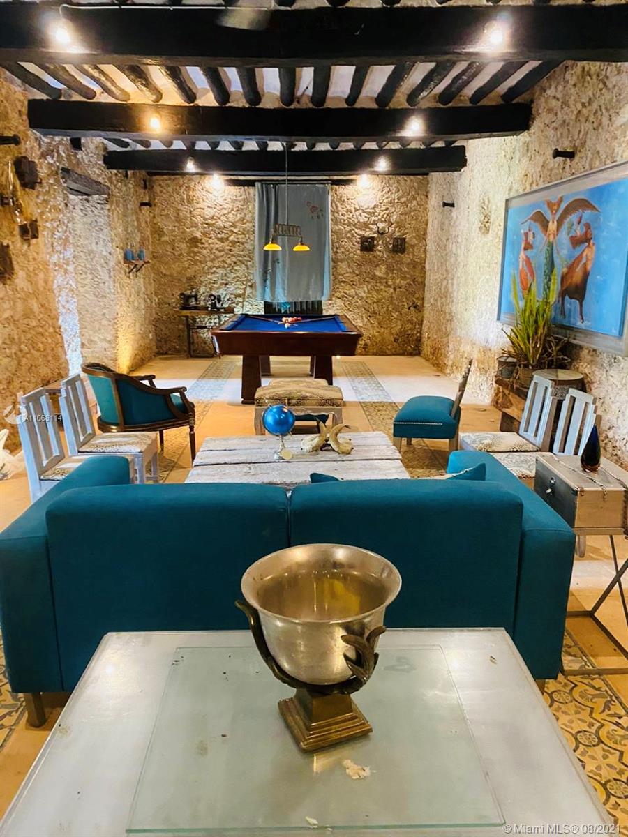 MERIDA YUCATAN - Land