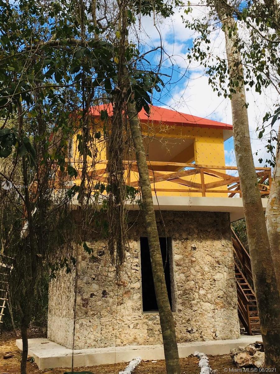 MERIDA YUCATAN - Land