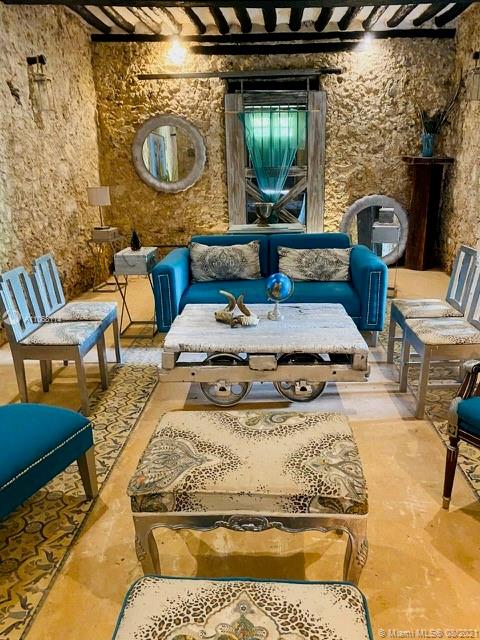 MERIDA YUCATAN - Land