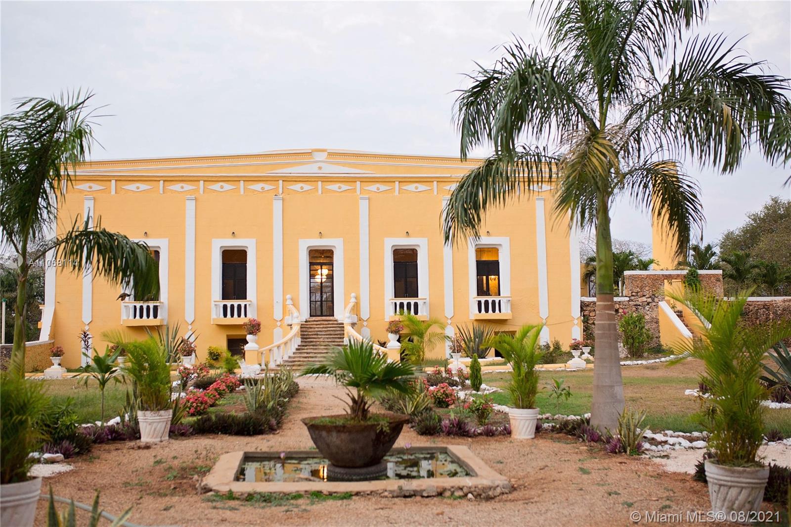 MERIDA YUCATAN - Land