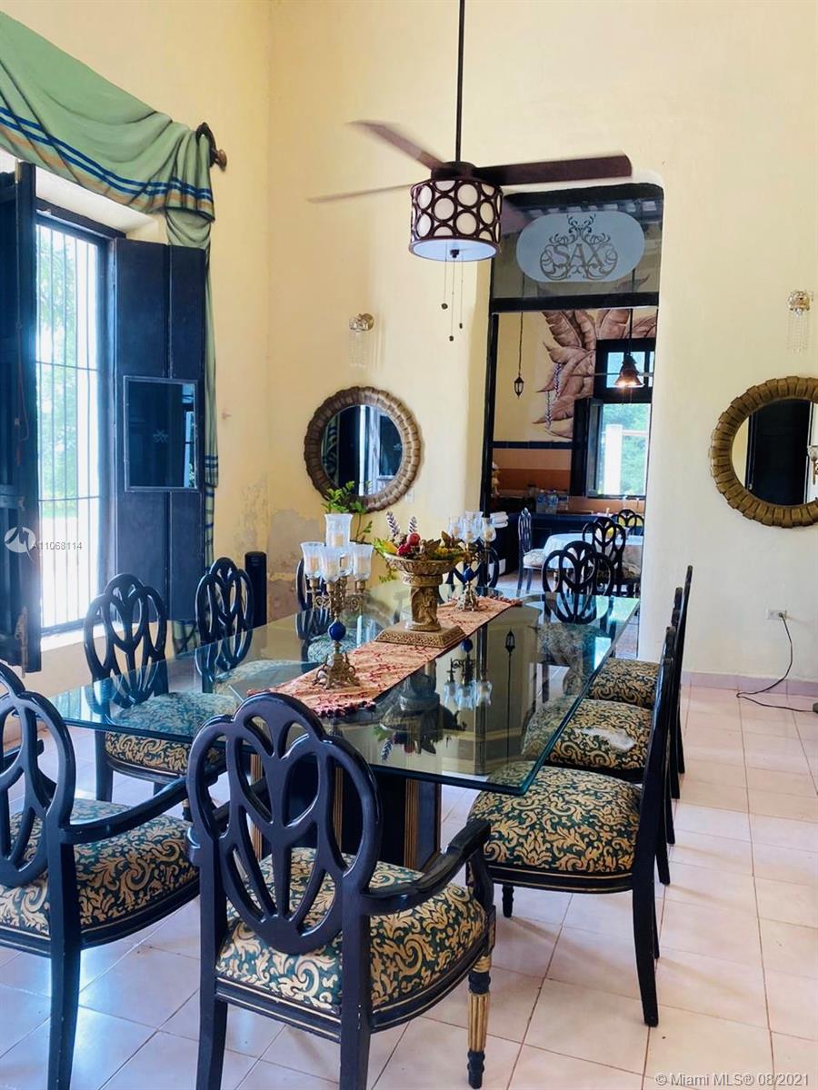 MERIDA YUCATAN - Land