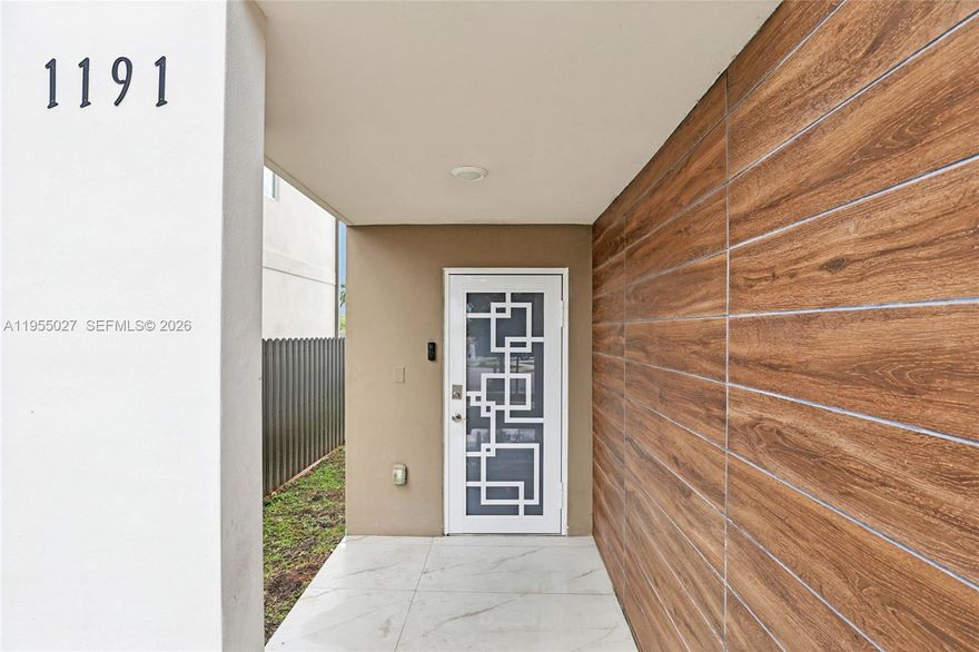 Don’t miss this great opportunity to own a single-family home in Florida City! This residence features a practical floor plan, bright living areas, one bedroom on the first floor, and a generous yard ideal for entertaining, expansion, or future improvements. Conveniently located near major roadways, retail, schools, and minutes from the Florida Keys.