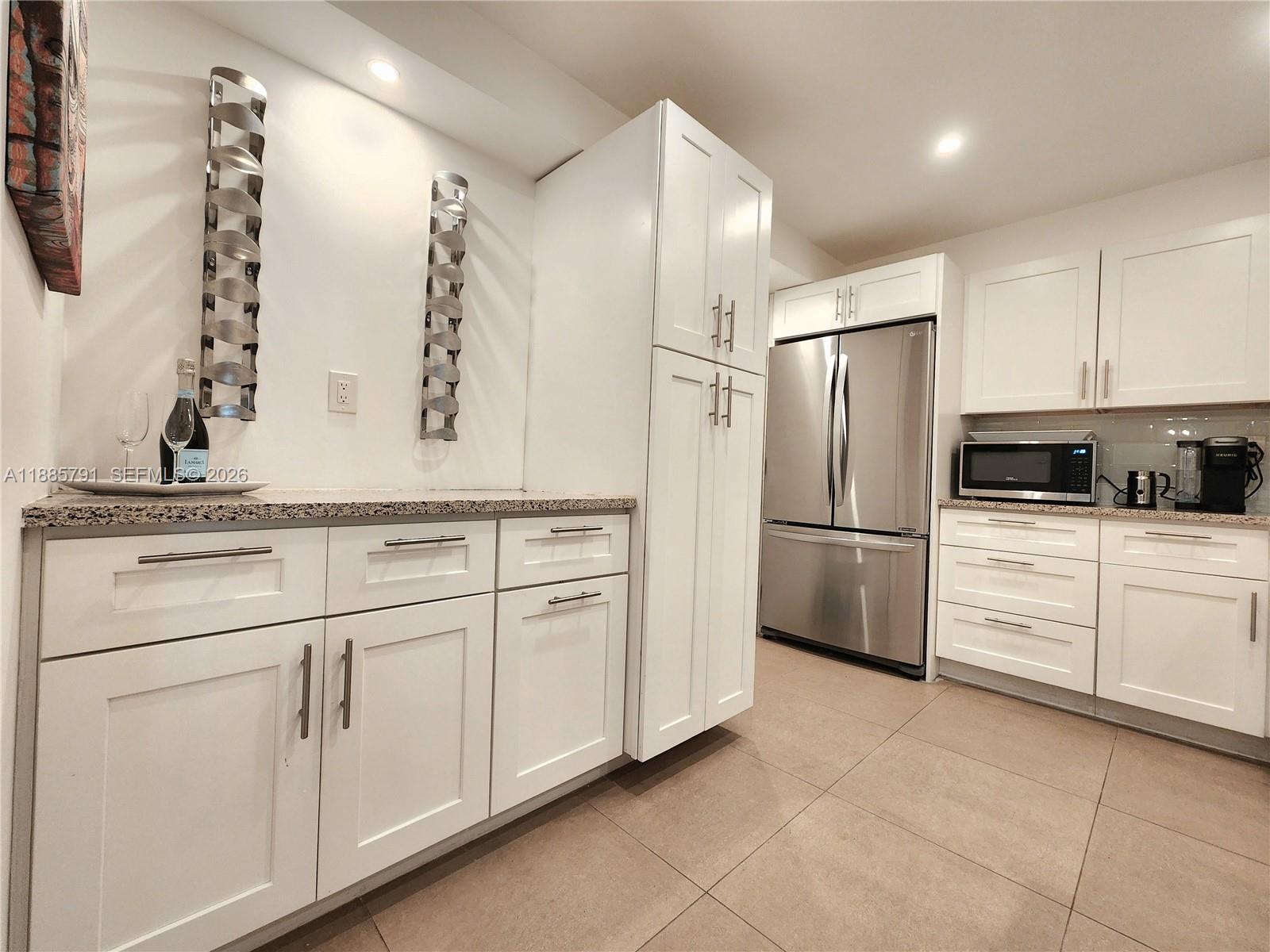 PARKER PLAZA CONDO ESTATE - Residential