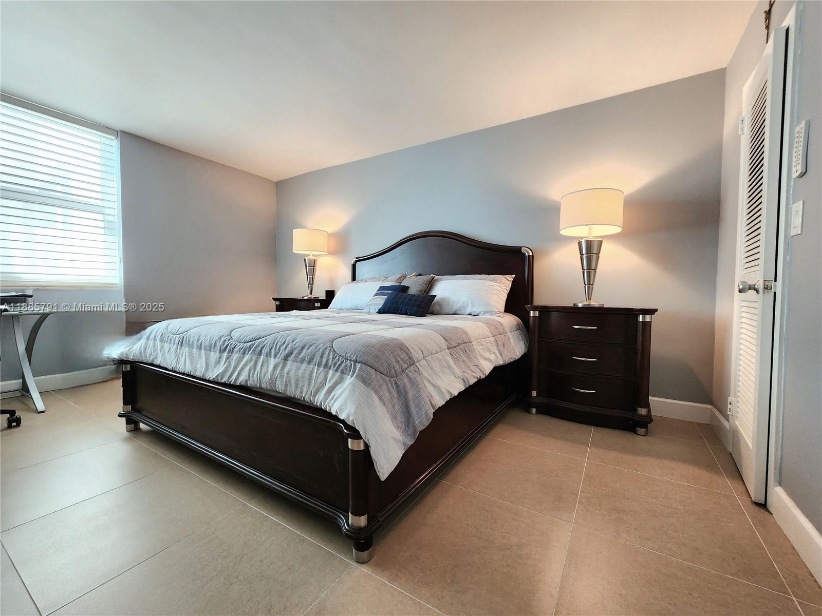 PARKER PLAZA CONDO ESTATE - Residential
