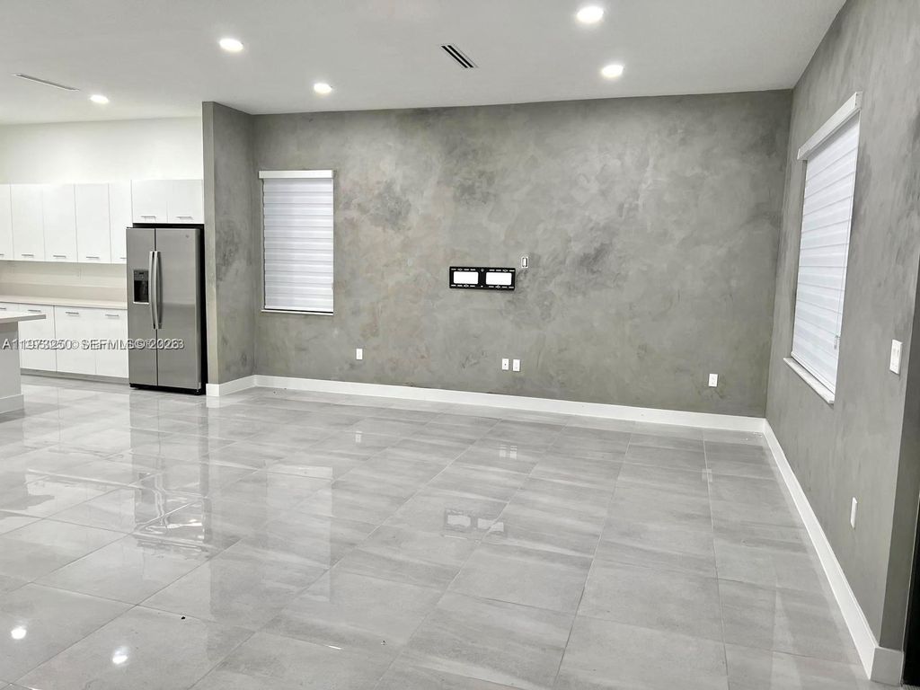 Photo of 17324 SW 41st St #17324, Miramar, FL 33029 (MLS # A11973250)