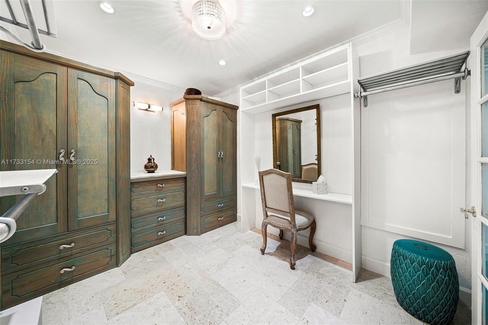 Estates - Residential