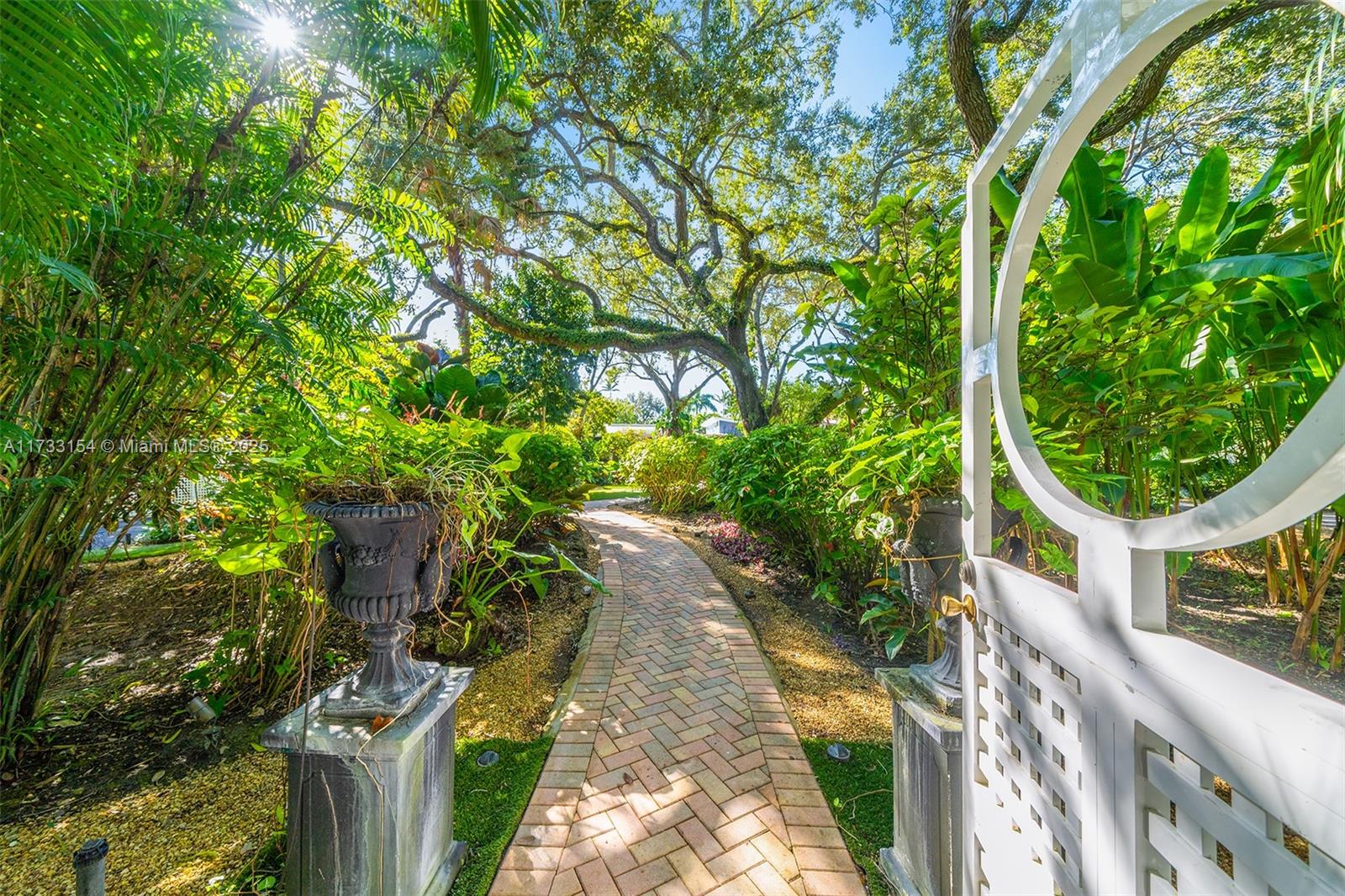 Estates - Residential