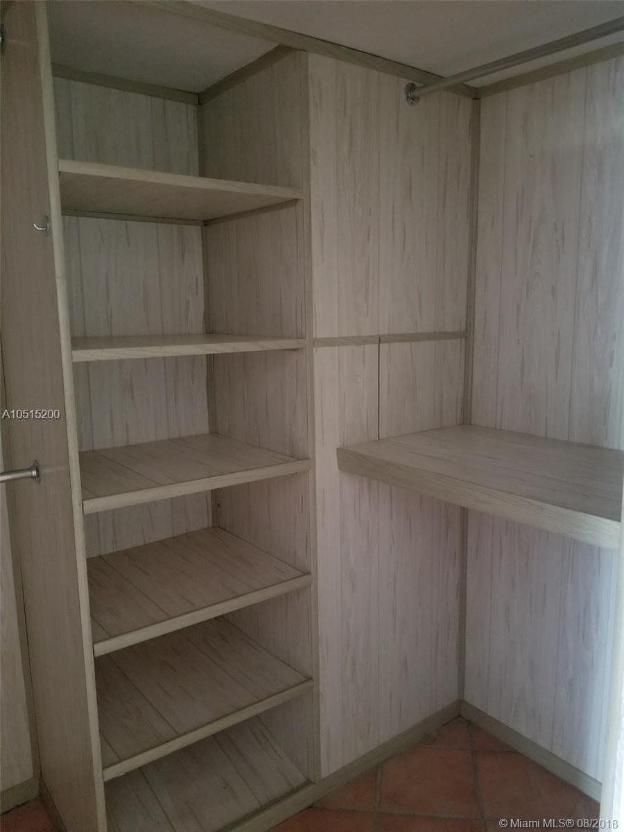 Key Biscayne One Hundred - Residential Lease