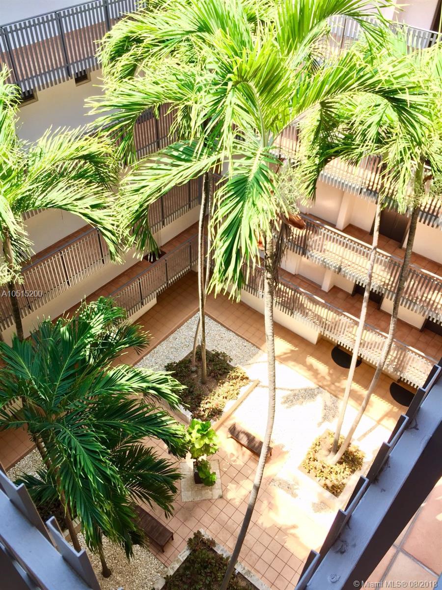 Key Biscayne One Hundred - Residential Lease