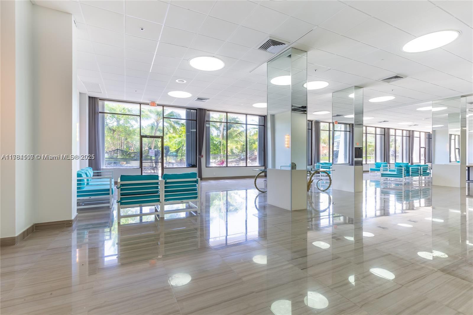 ARLEN HOUSE EAST CONDO - Residential