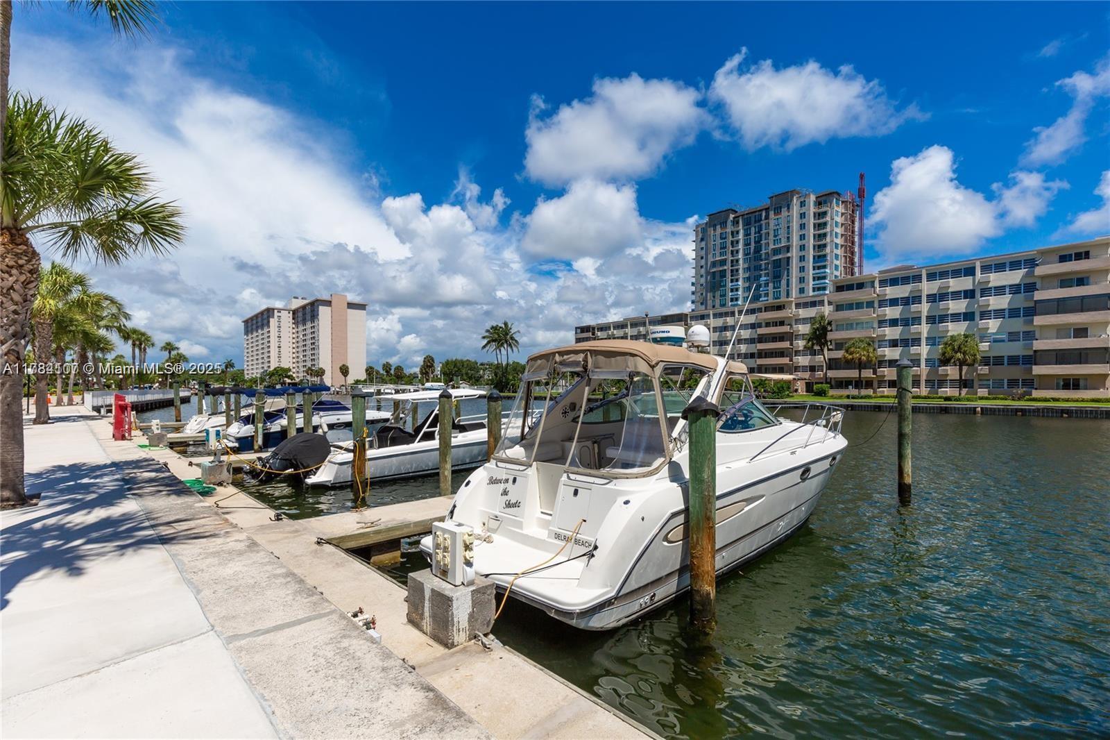 ARLEN HOUSE EAST CONDO - Residential