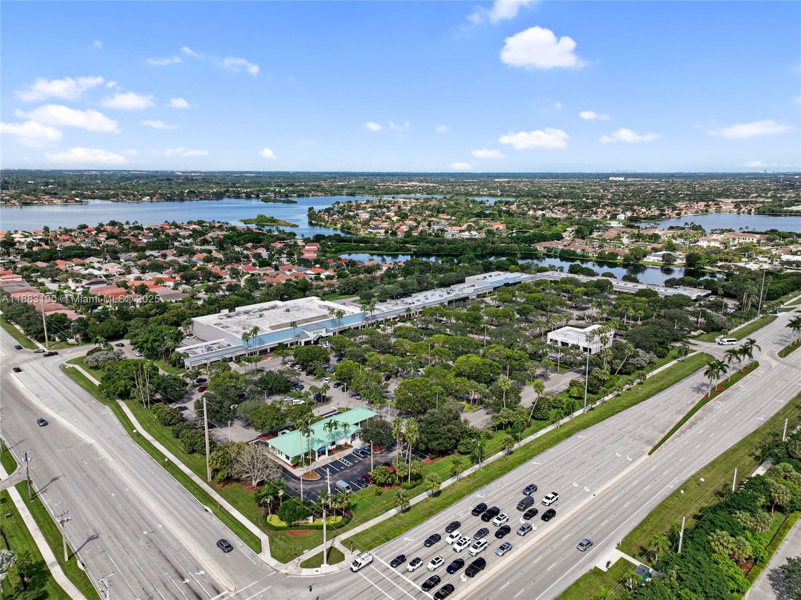 STELLAR PEMBROKE PINES - Residential