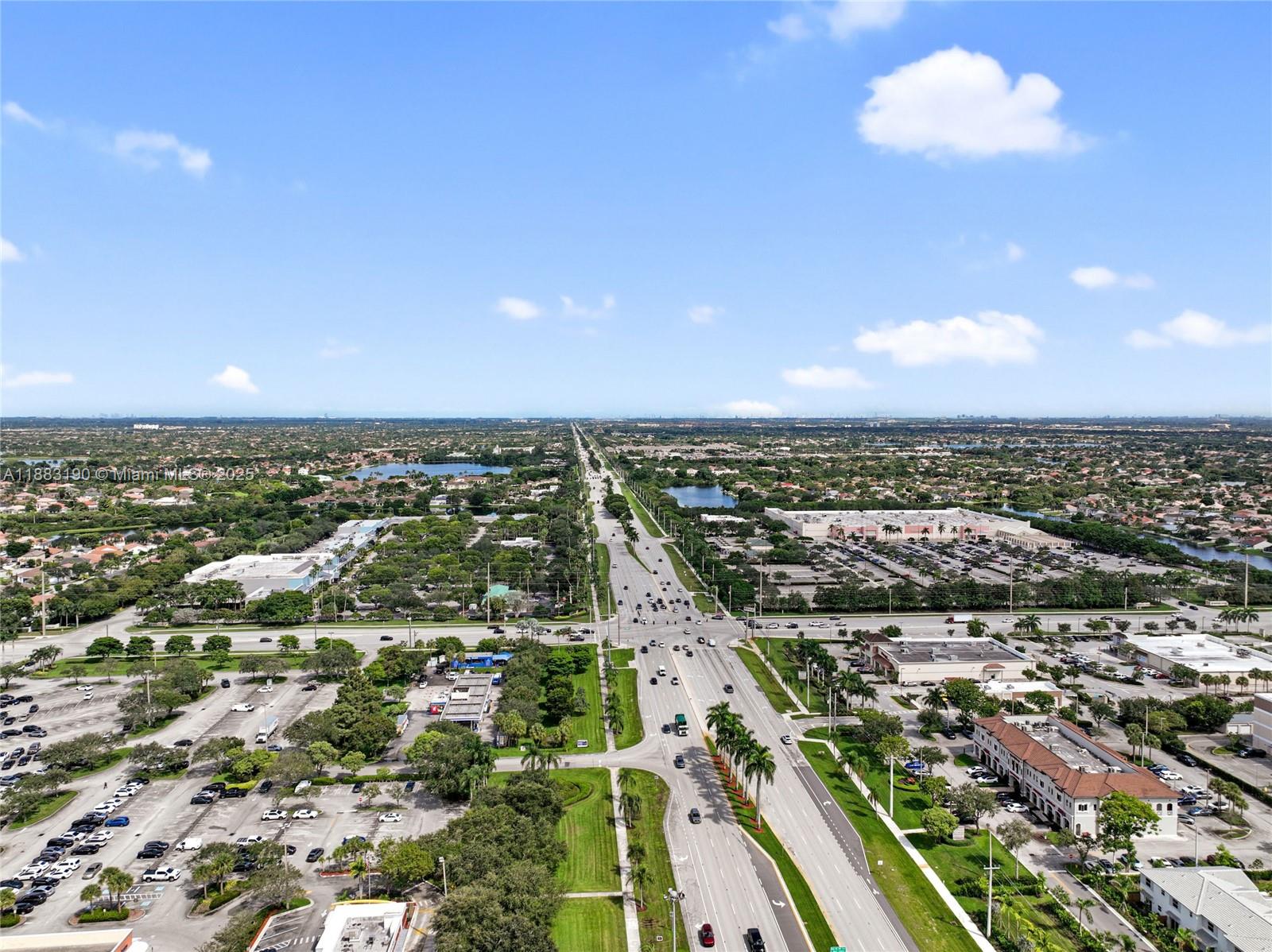 STELLAR PEMBROKE PINES - Residential