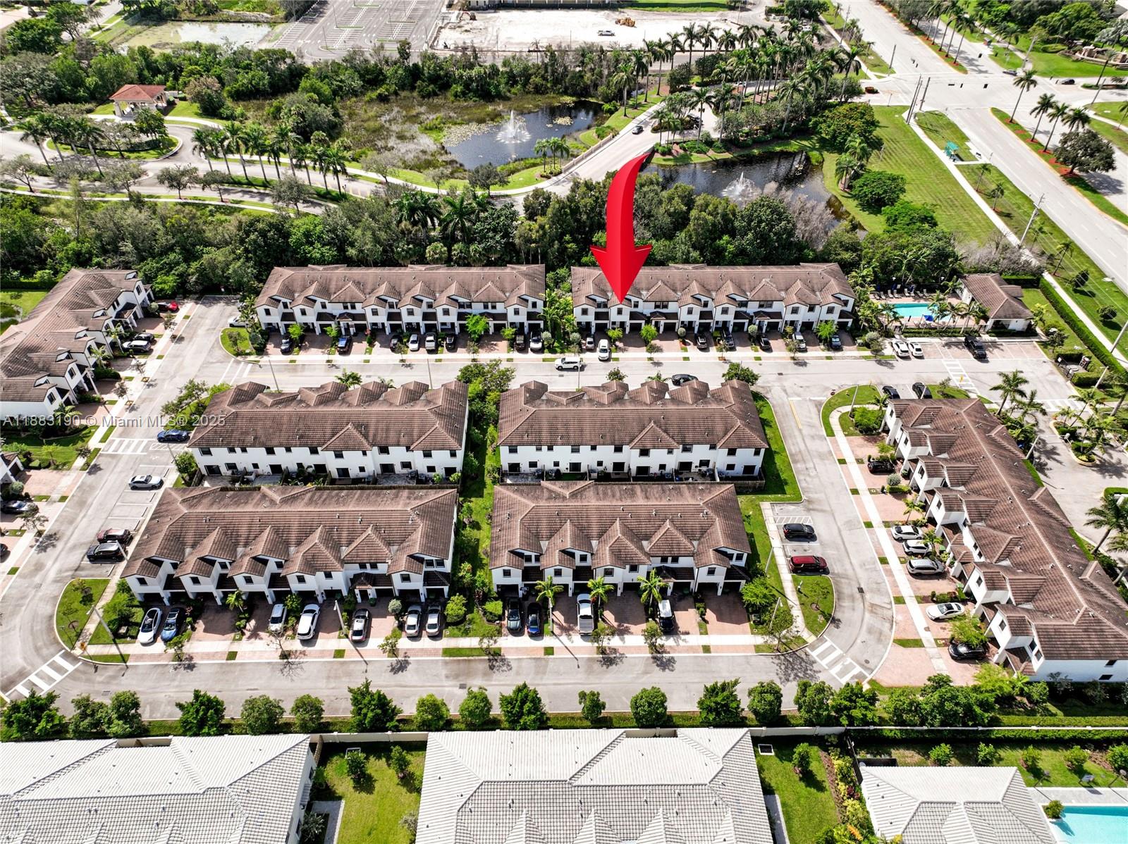 STELLAR PEMBROKE PINES - Residential