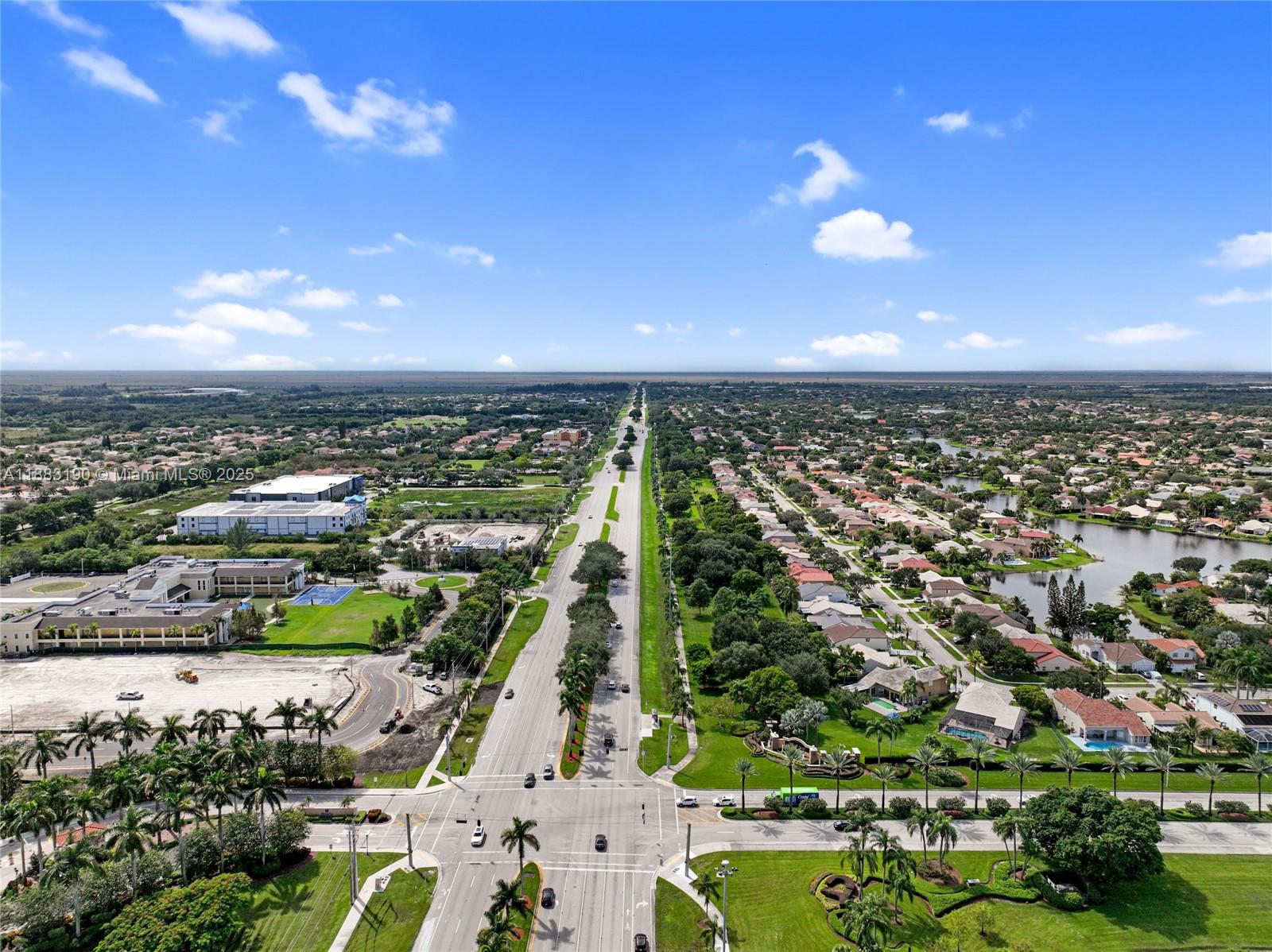 STELLAR PEMBROKE PINES - Residential