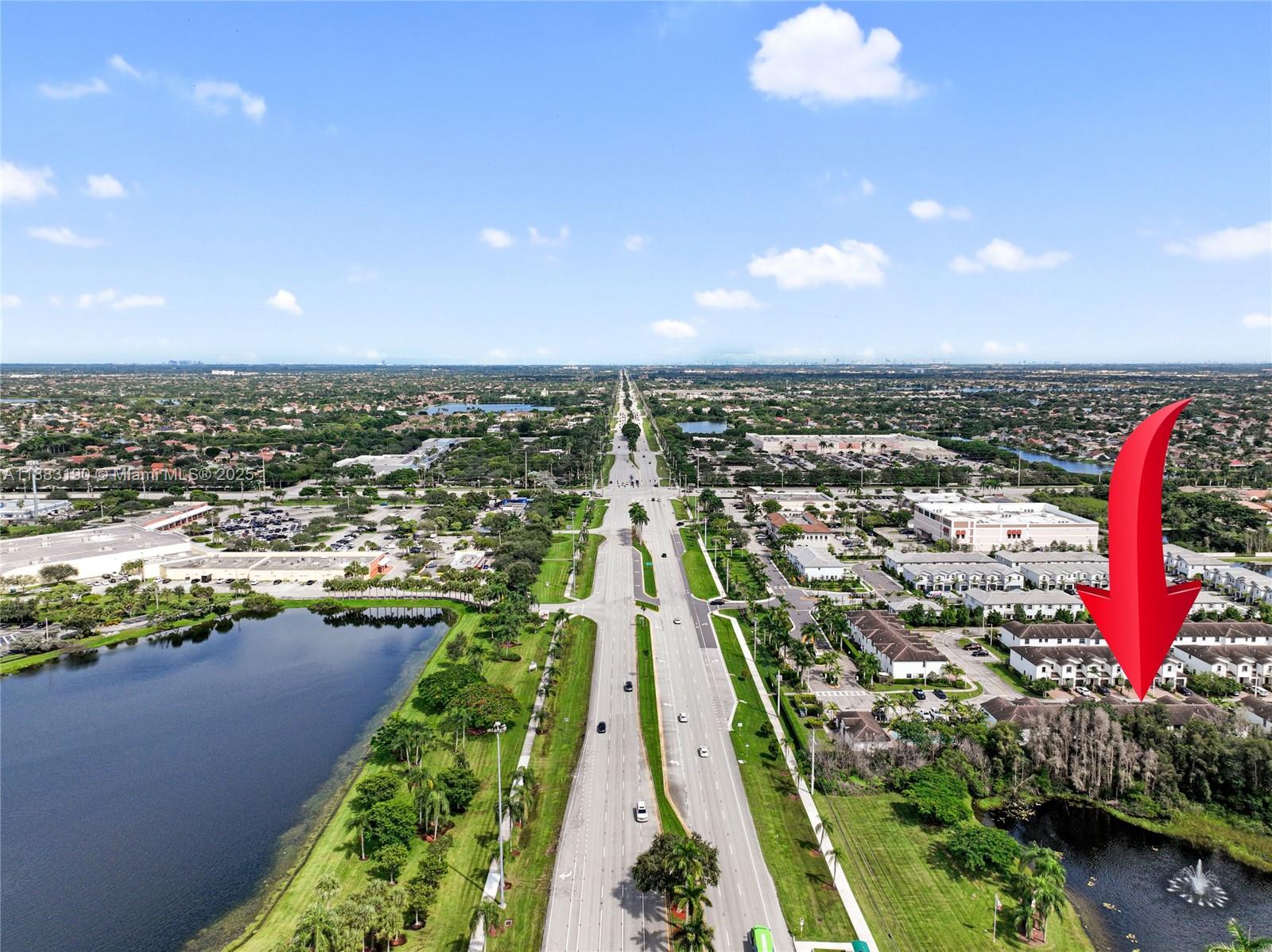 STELLAR PEMBROKE PINES - Residential