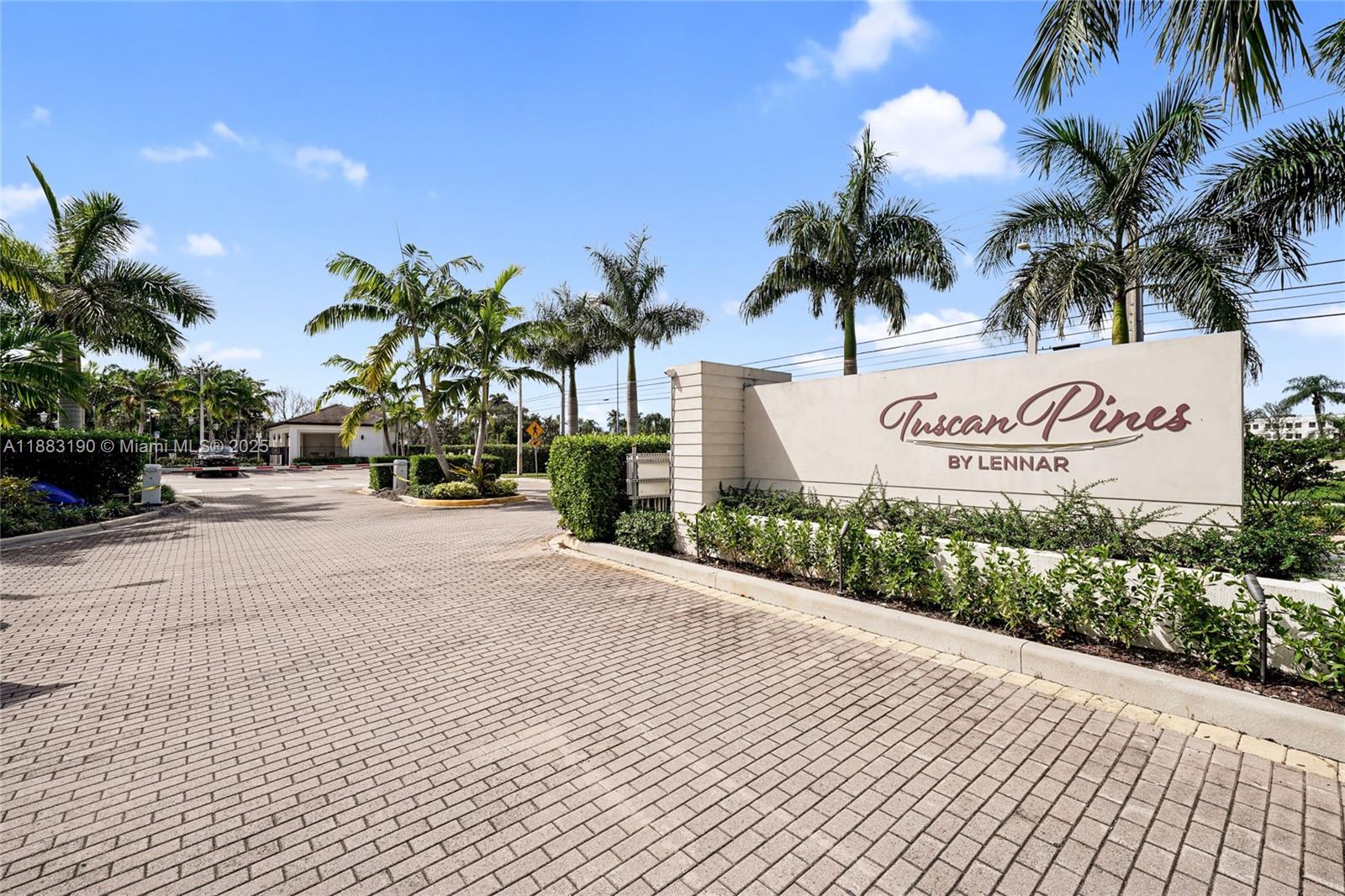 STELLAR PEMBROKE PINES - Residential