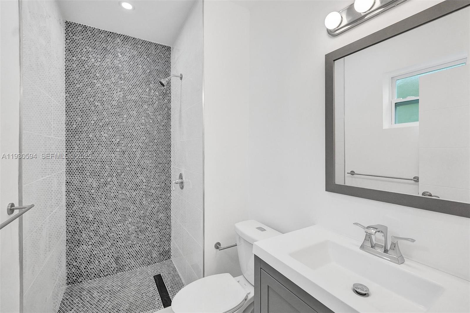 OCEAN BEACH ADDN NO 3 - Residential Lease