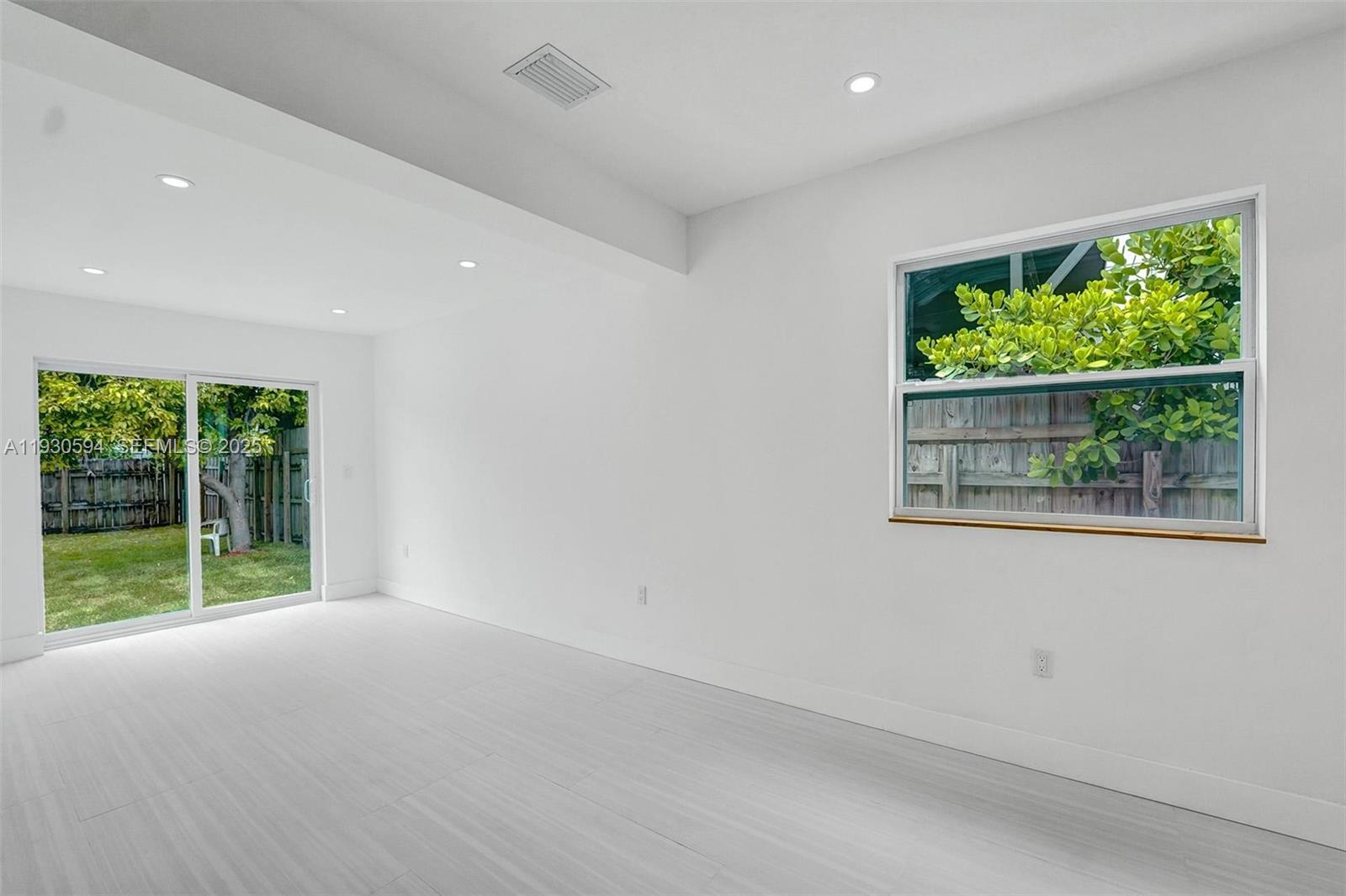 OCEAN BEACH ADDN NO 3 - Residential Lease