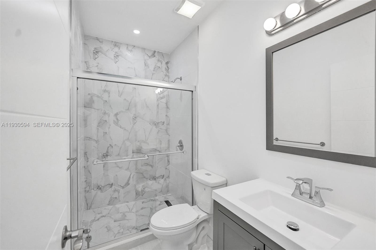 OCEAN BEACH ADDN NO 3 - Residential Lease