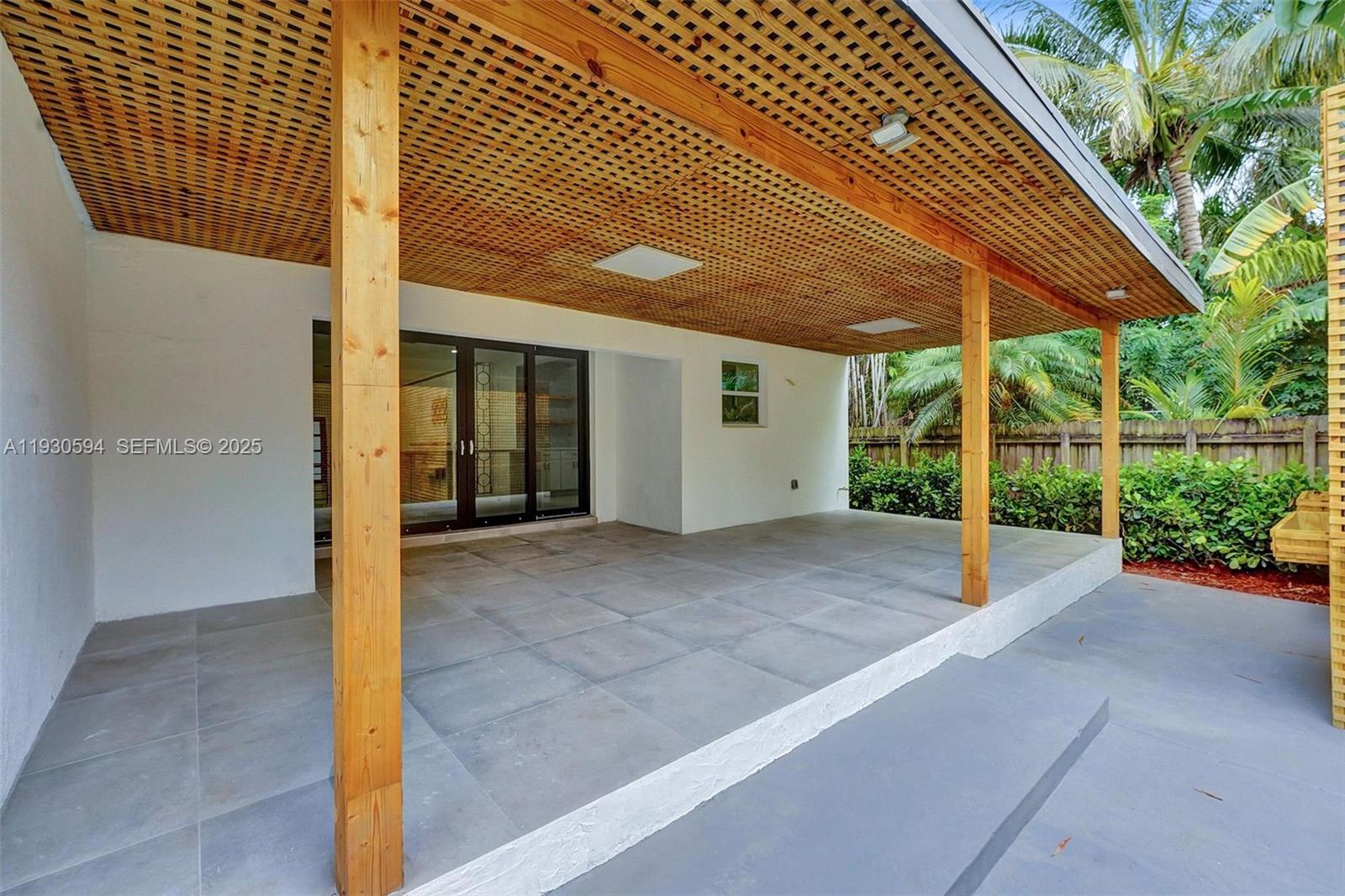 OCEAN BEACH ADDN NO 3 - Residential Lease