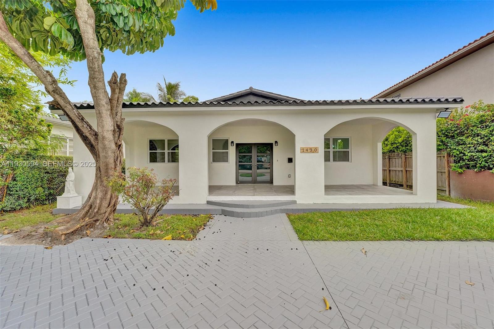 OCEAN BEACH ADDN NO 3 - Residential Lease