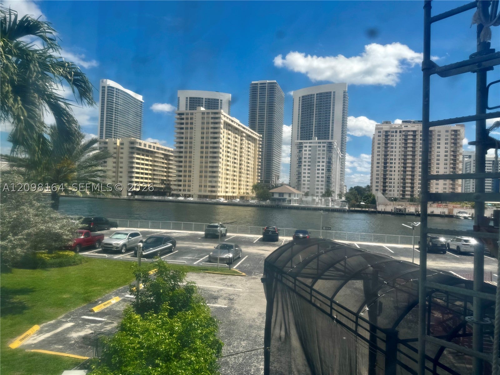 100 Golden Isles Dr 205, Hallandale Beach, FL, 33009/$385,000 1 100 Golden Isles Dr 205