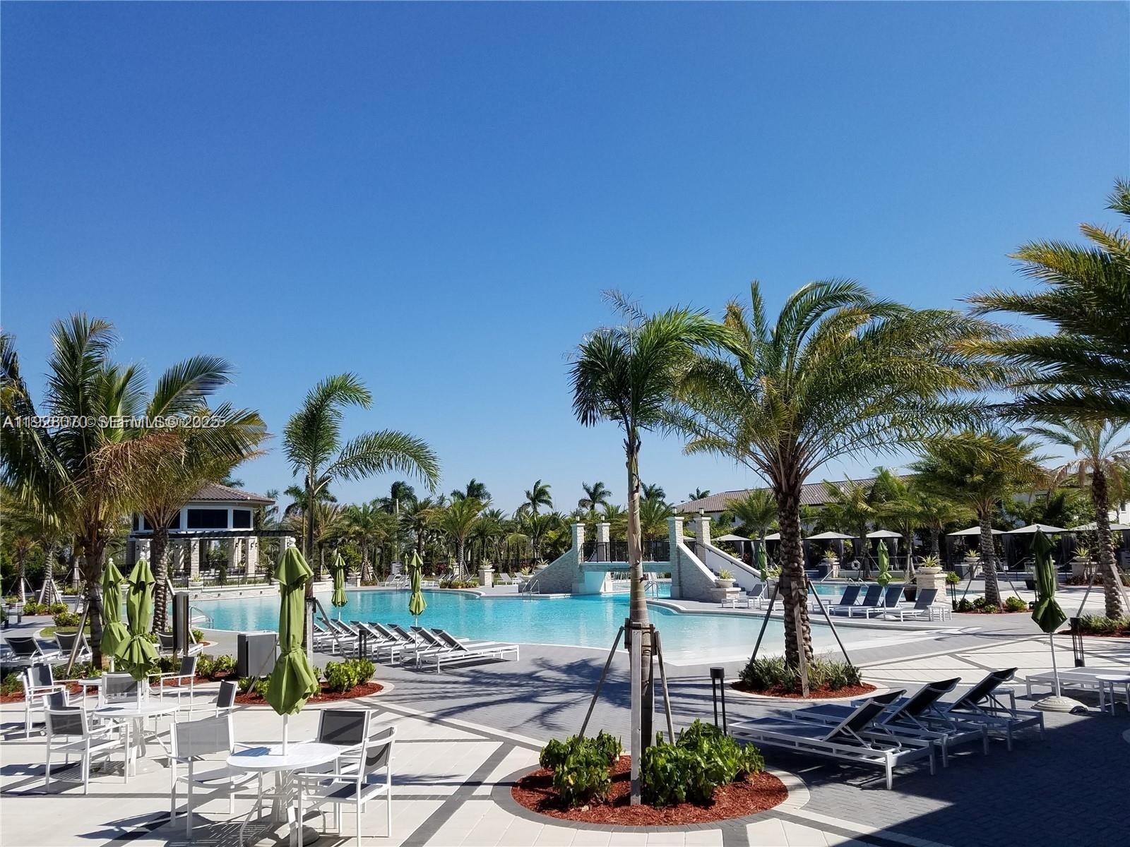 ASTORIA AT CENTRAL PARK - Residential Lease