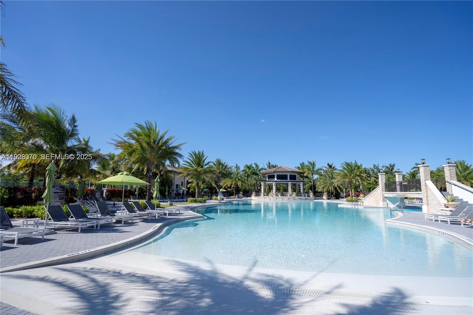 ASTORIA AT CENTRAL PARK - Residential Lease