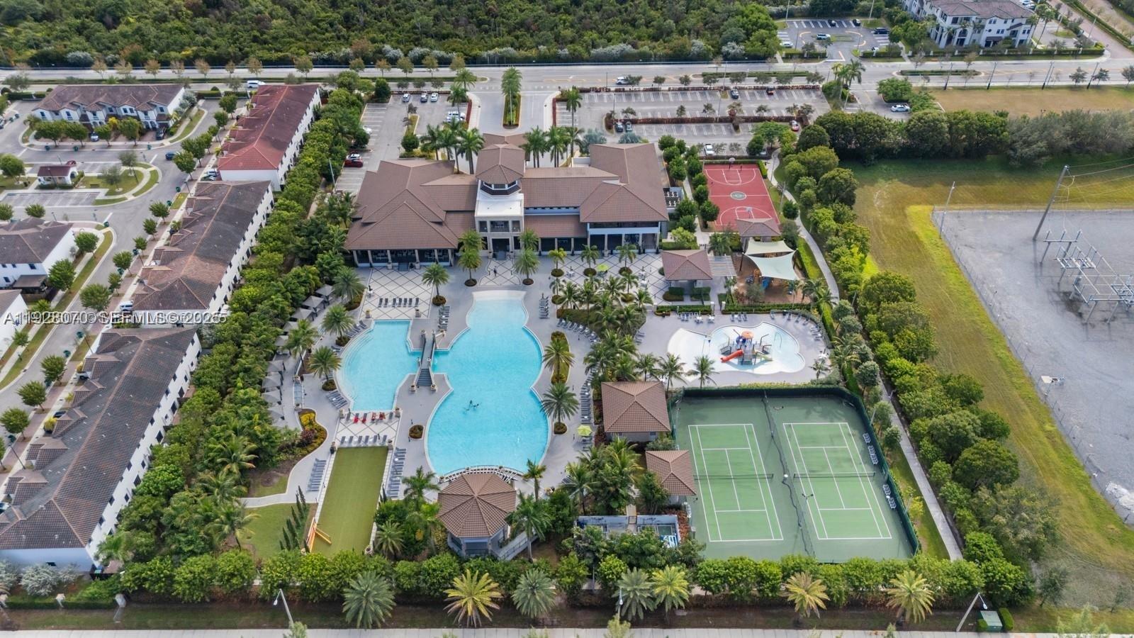 ASTORIA AT CENTRAL PARK - Residential Lease