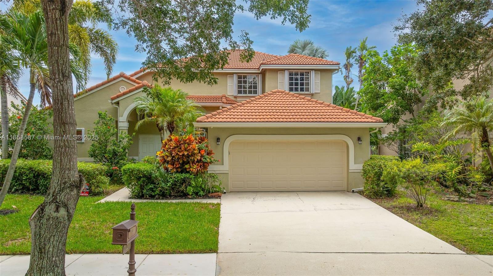Brand new listing! Priced to sell!! Weston-The Lakes 4/2.5 w/ a refinished pebble-tec pool and new travertine marble patio, pretty fenced in waterfront lot, located on a quiet cul-de-sac street. 4 bed & 2.5 bath. The primary bedroom and ensuite bath (with granite countertops) is located on the first floor. The 3 guest bedrooms are upstairs.The roof is 9 years old. There are impact glass sliding doors (3 sets), impact rated front door & garage door. The rest have accordian shutters or panels. A/C 2020, Water heater 2021,W/D 2022, refrigerator 2020, microwave 2020. Updated primary bath w/ toto toilets . Enjoy the high ceilings and open space. Marble flooring downstairs. Eat in kitchen, marble countertops & backsplash with large breakfast area full of windows looking over the pool and water.