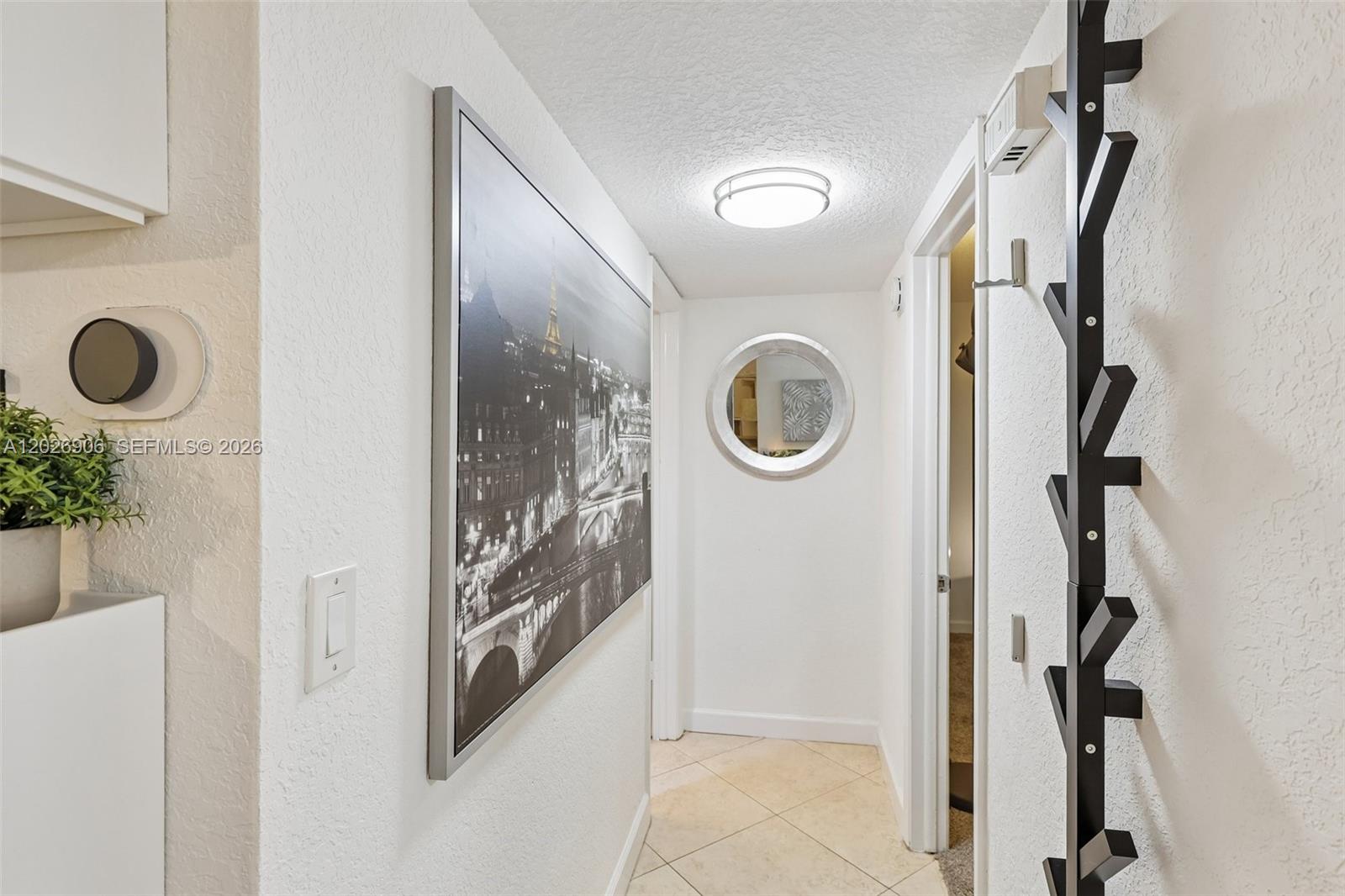 LAGO WEST CONDOMINIUM - Residential