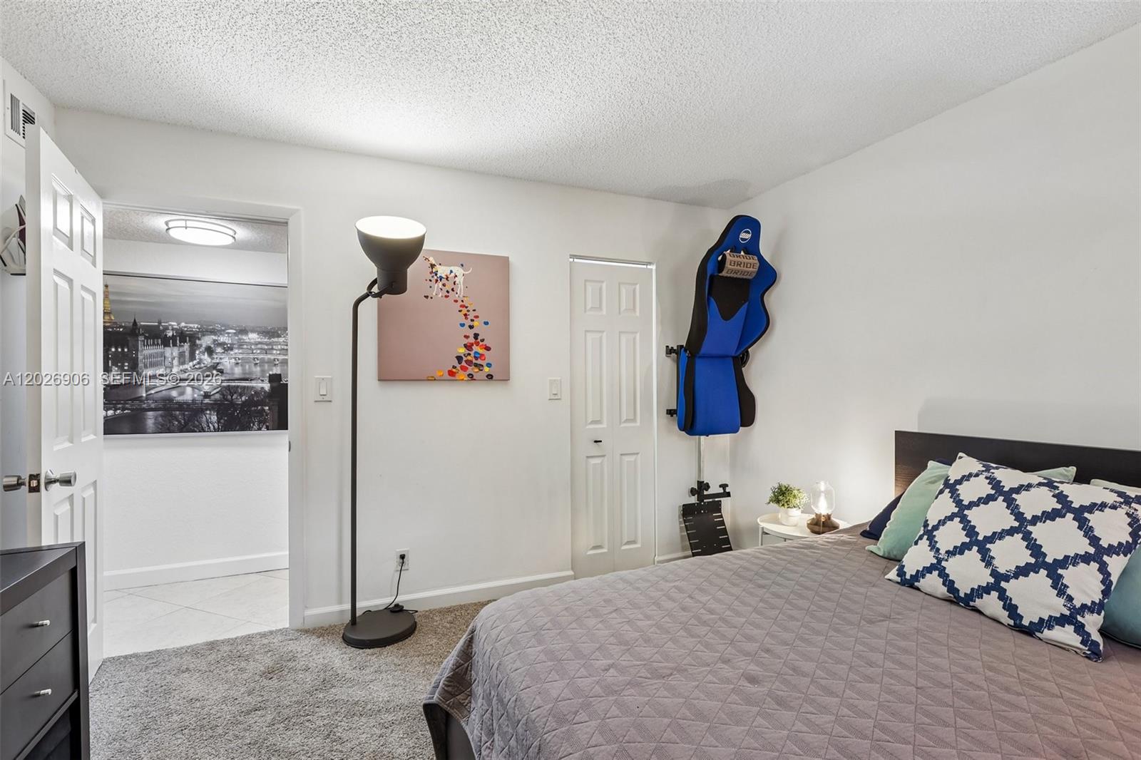 LAGO WEST CONDOMINIUM - Residential