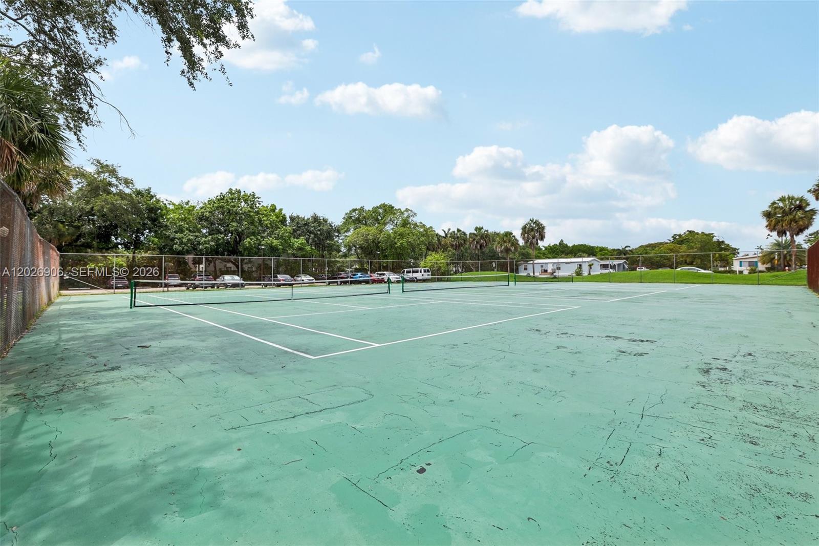 LAGO WEST CONDOMINIUM - Residential