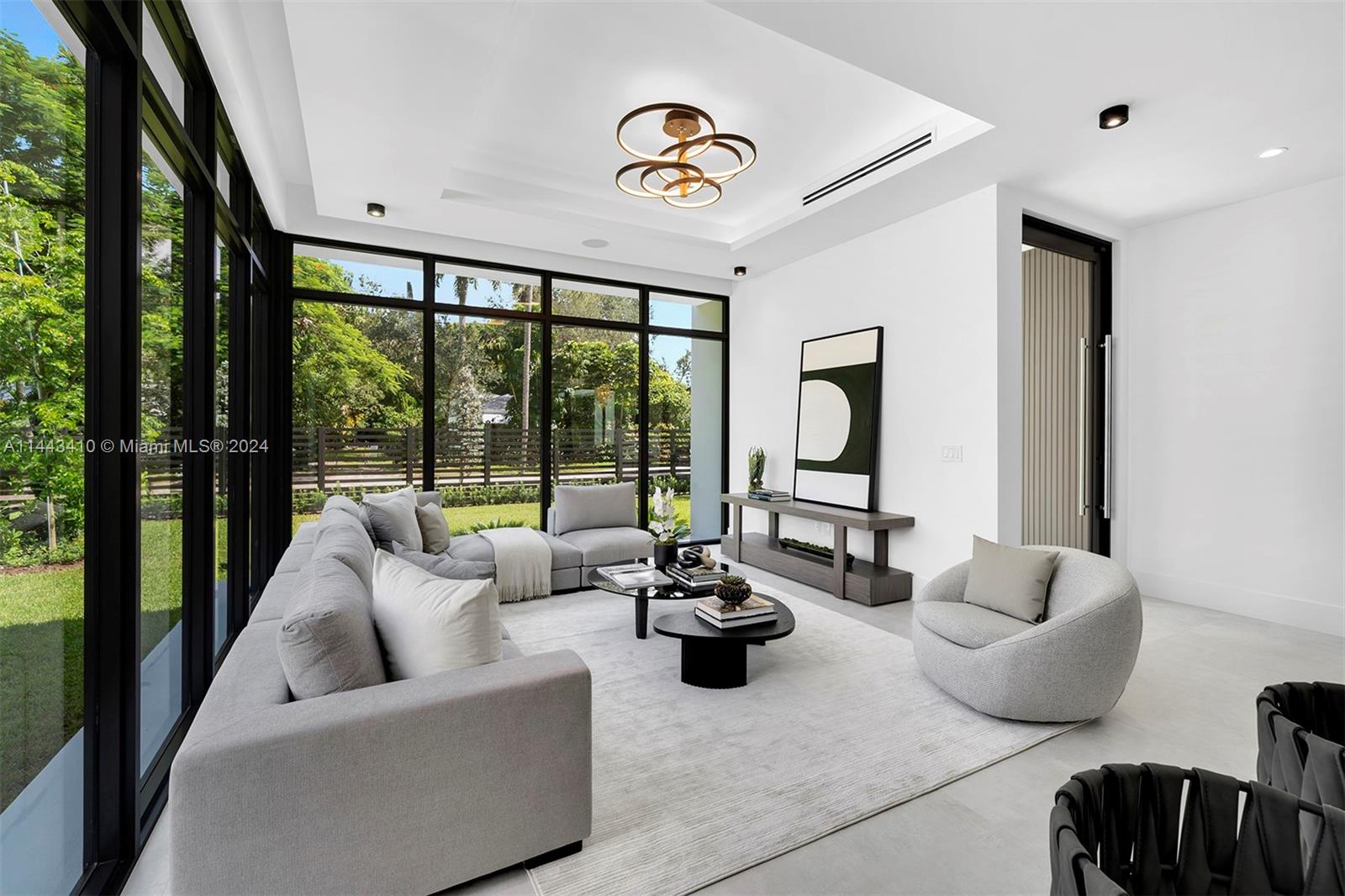 WEST LARKIN PARK - Residential