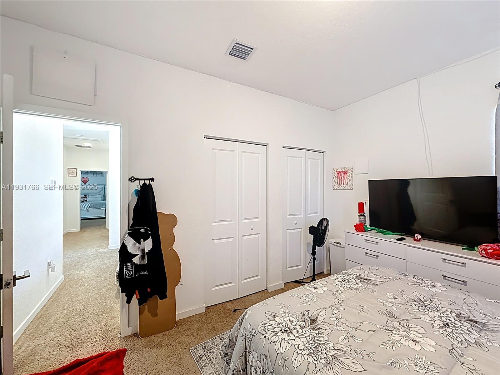 SUMMERVILLE VILLAS - Residential