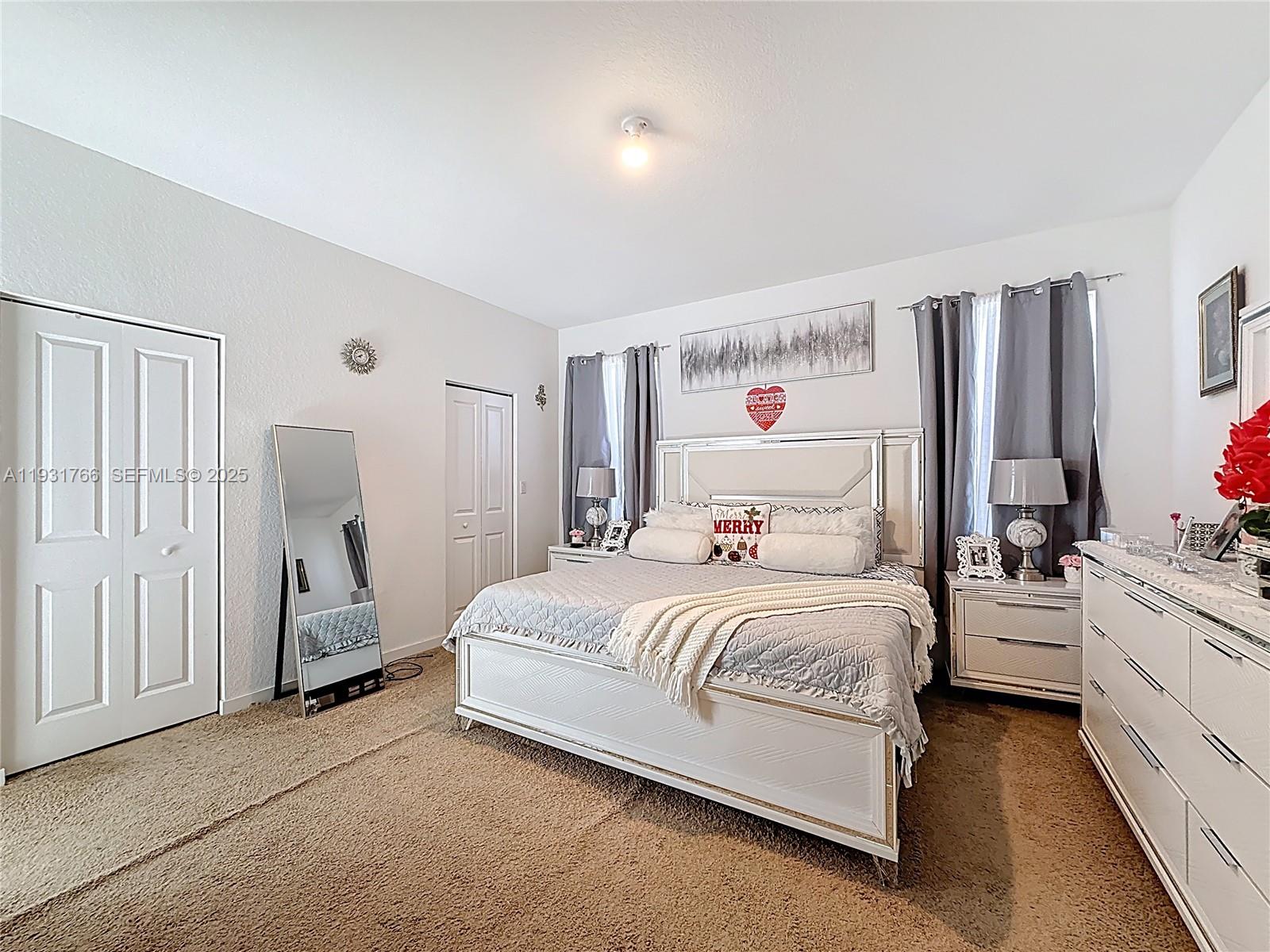 SUMMERVILLE VILLAS - Residential