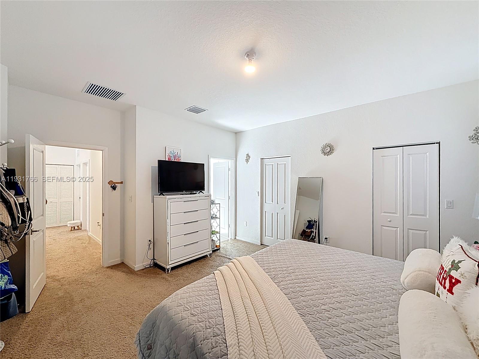 SUMMERVILLE VILLAS - Residential