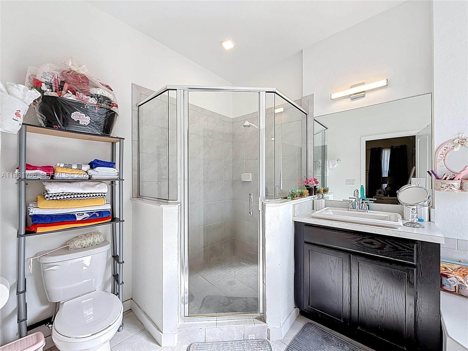 SUMMERVILLE VILLAS - Residential