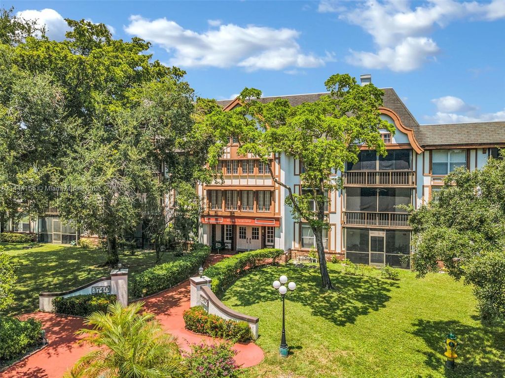 Photo of 3740 Inverrary Dr #2U, Lauderhill, FL 33319 (MLS # A11444155)