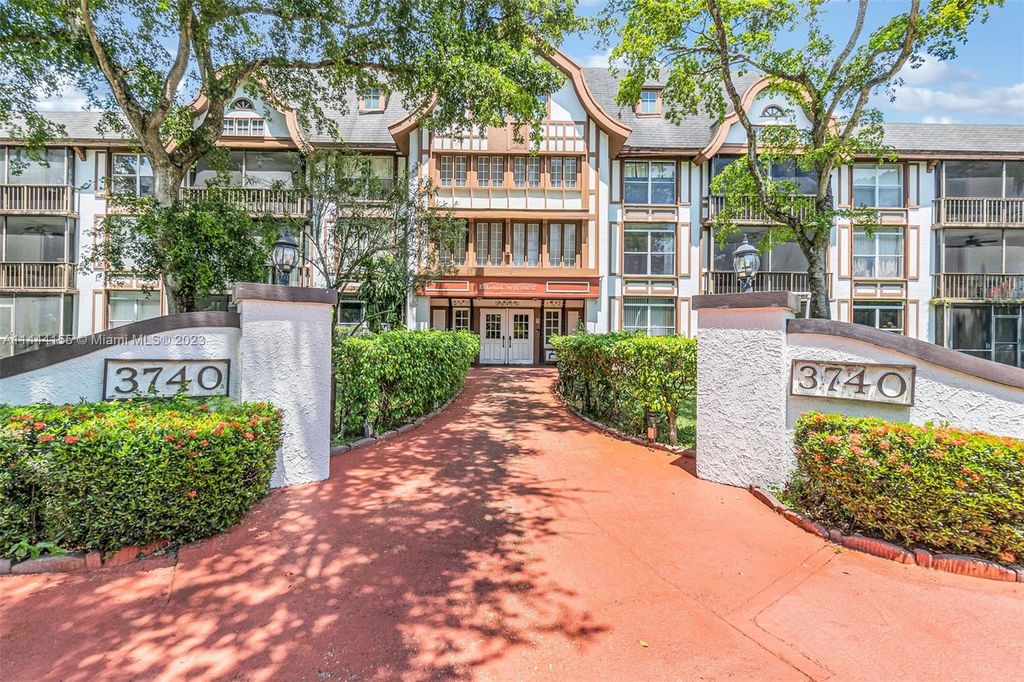 Photo of 3740 Inverrary Dr #2U, Lauderhill, FL 33319 (MLS # A11444155)