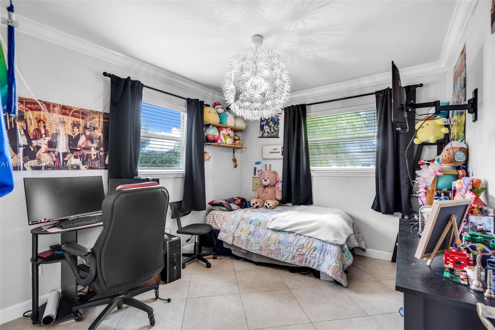 KENDALE LAKES SEC EIGHT - Residential
