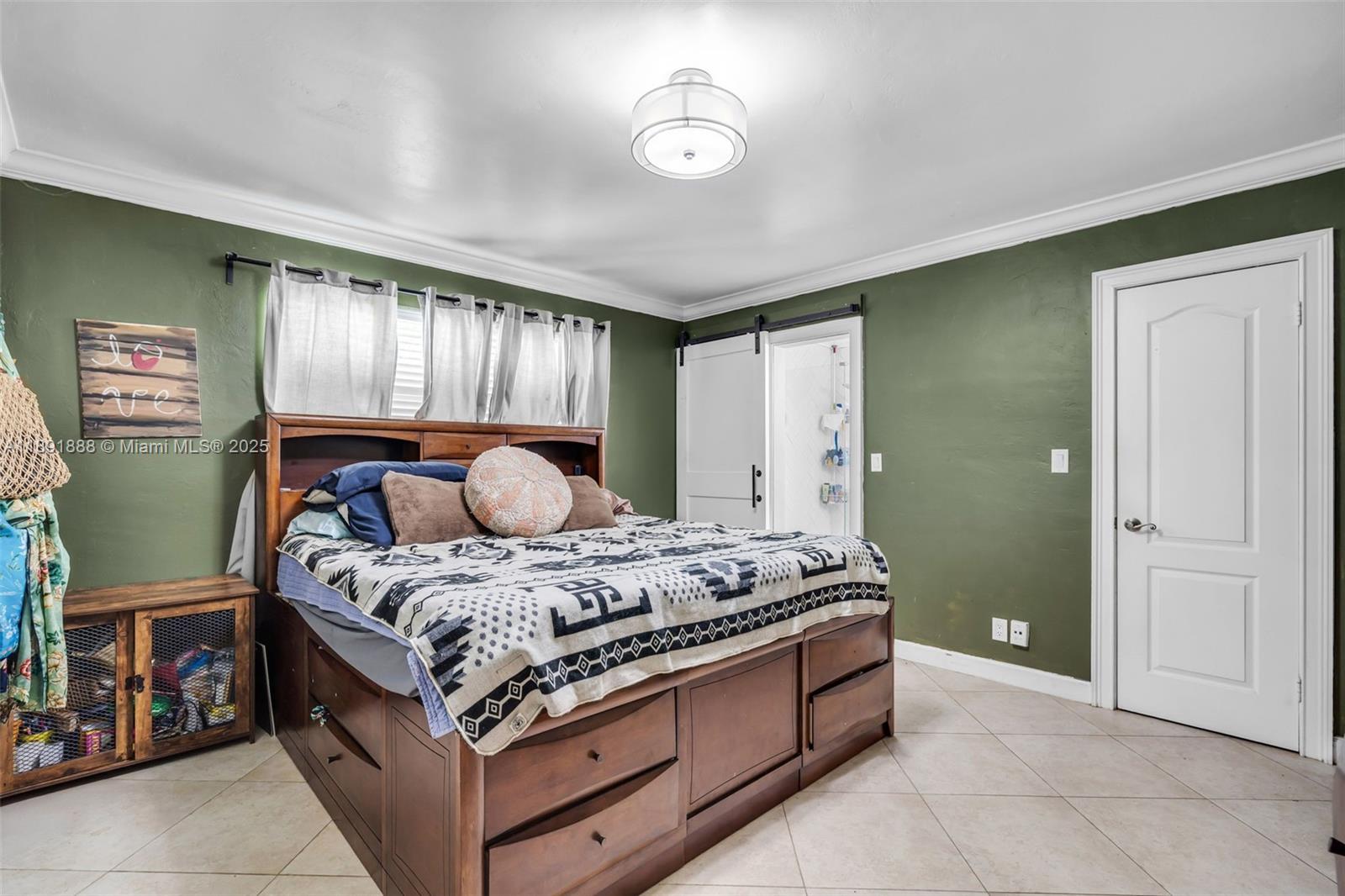 KENDALE LAKES SEC EIGHT - Residential