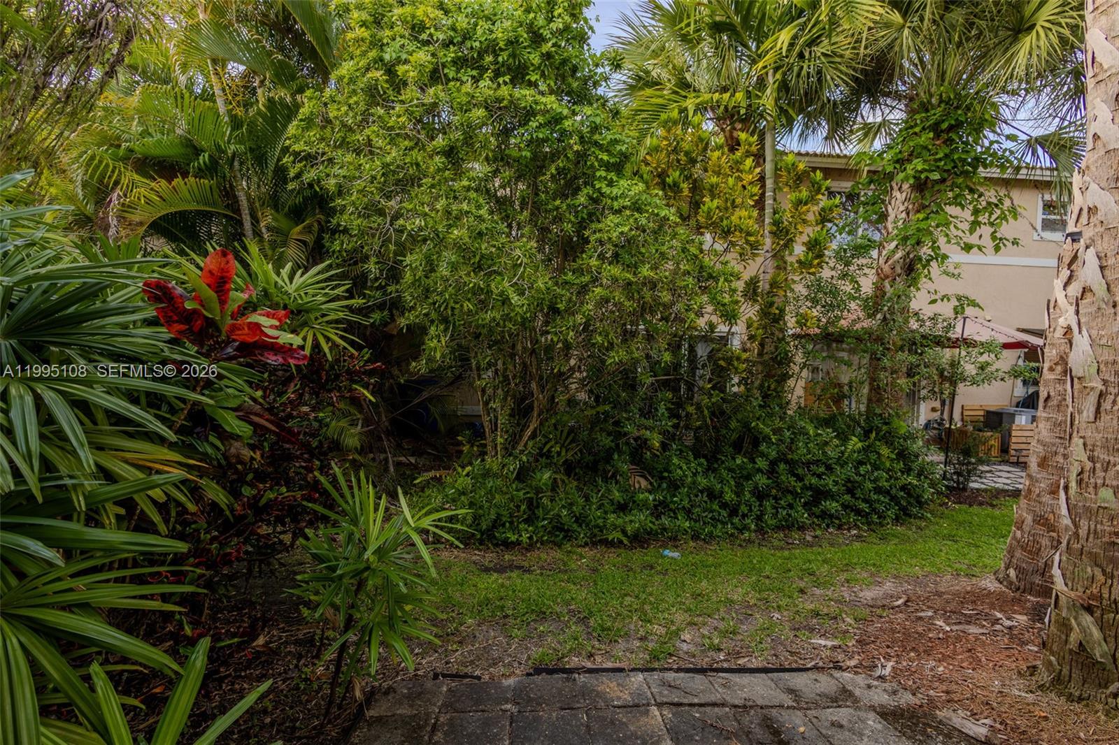 PEMBROKE ISLES 1 - Residential