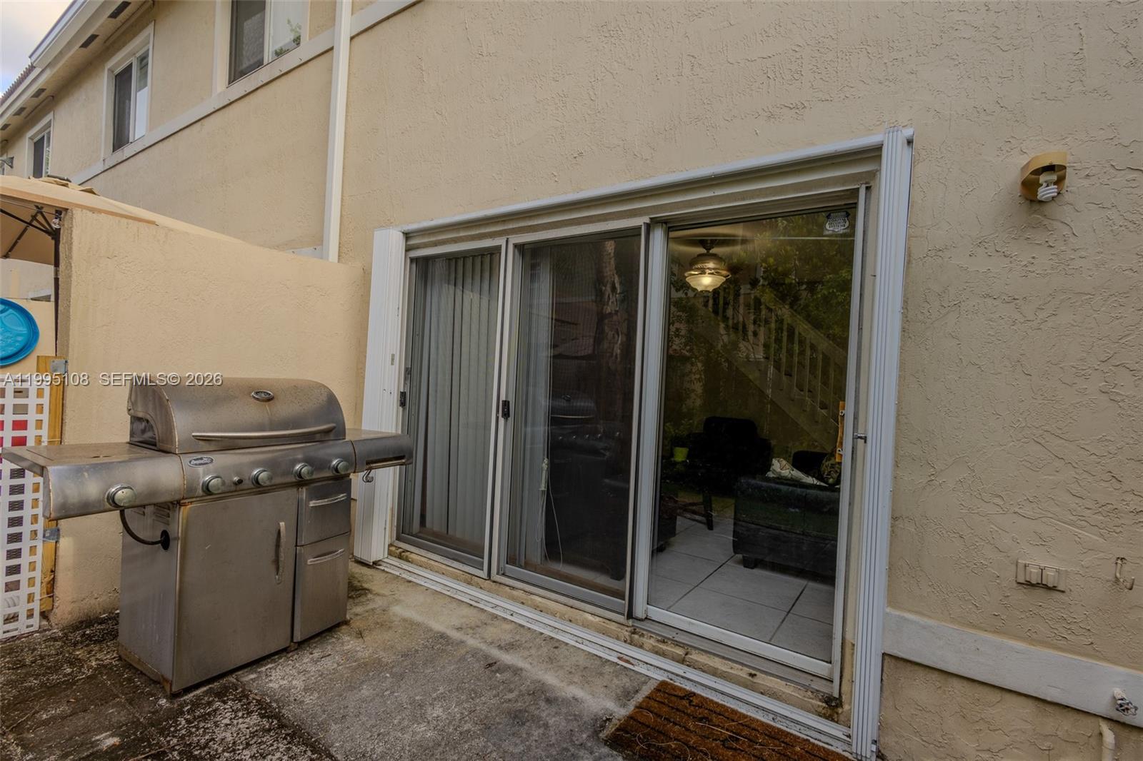 PEMBROKE ISLES 1 - Residential