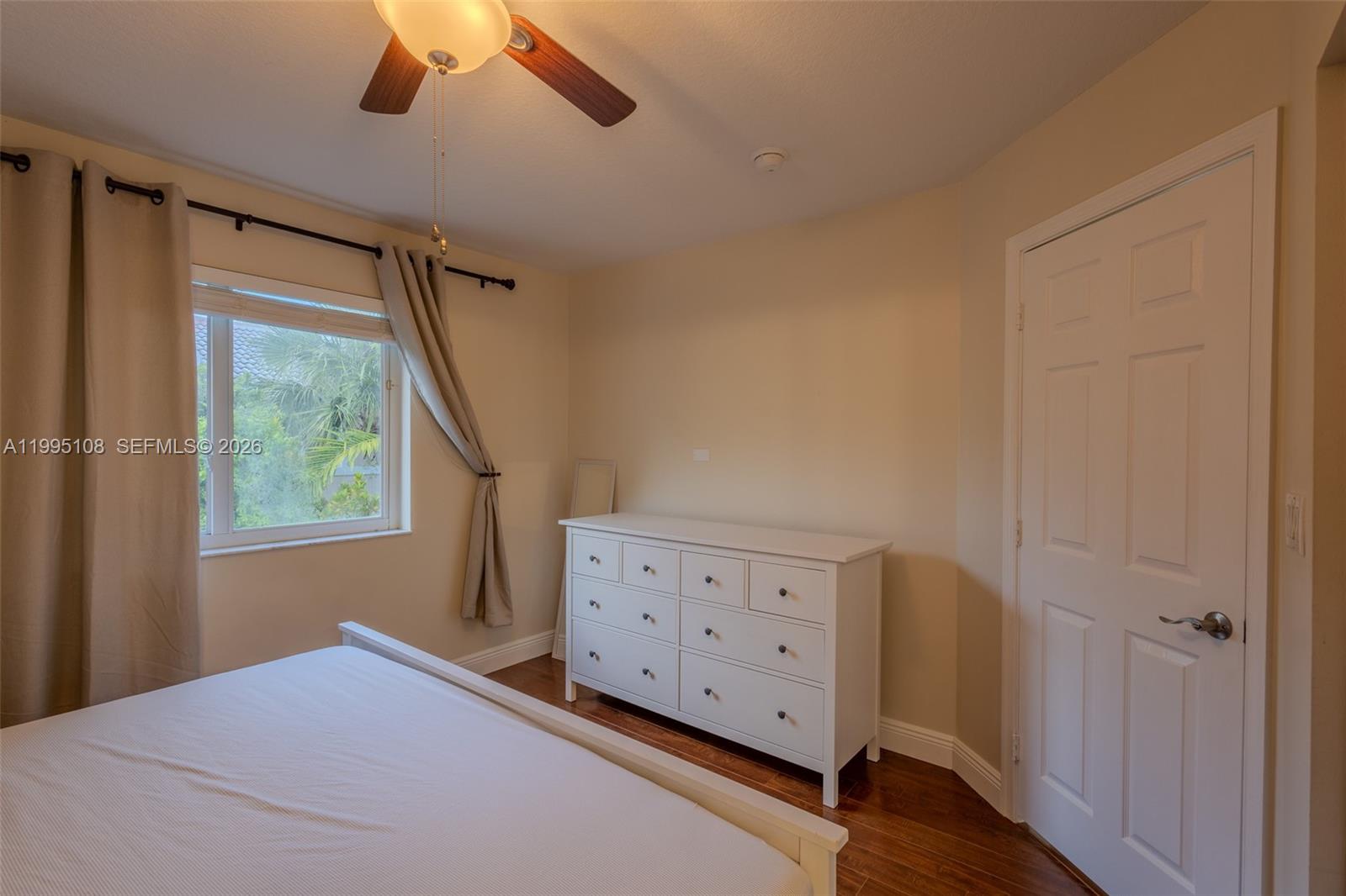 PEMBROKE ISLES 1 - Residential